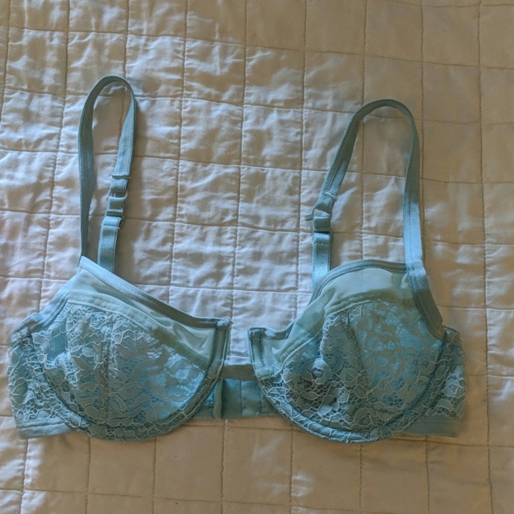Intimately Free People blue lace bra, size 32D